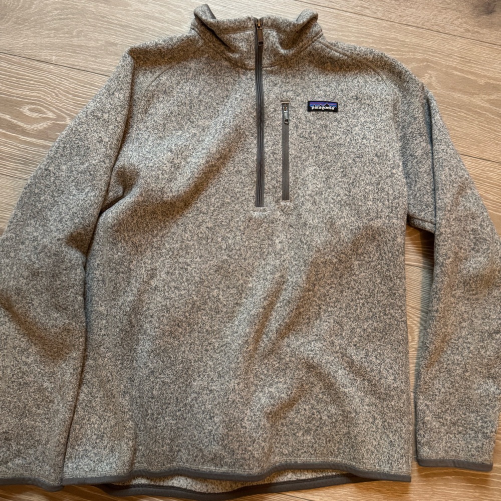 Patagonia Men's Gray Sweater